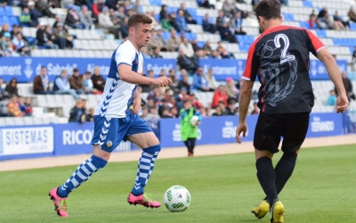 Max Marcet enfrontant-se a L'Hospitalet fa dos anys a la Nova Creu Alta | Roger Benet